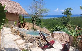Jungle Bar Honeymoon Suite & Private Pool